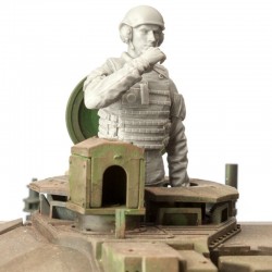 Sol Model 1:16 Figure Kit British Tank Commander