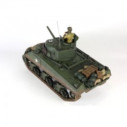 Torro 1:24 tank M4A3 Sherman