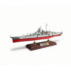 Torro 1:700 Battleship Bismarck